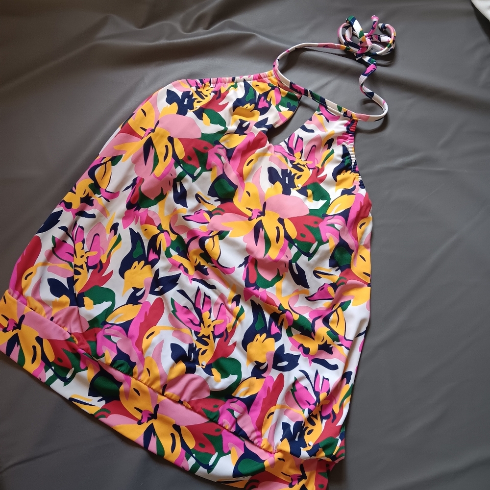 VENUS Floral Halter Swimsuit Top 10